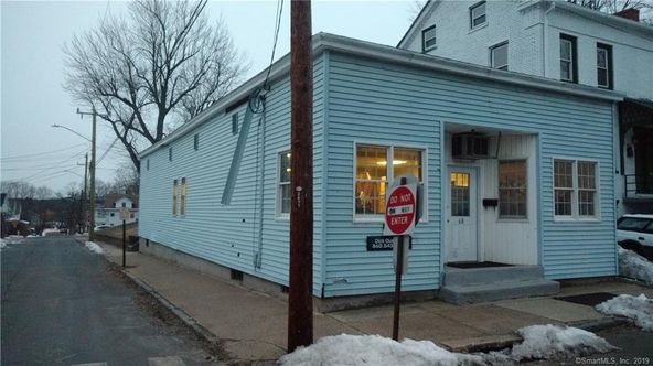 68 Spring St, Enfield, CT 06082
